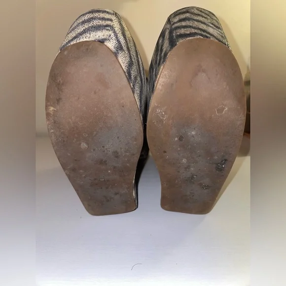 Jeffrey Campbell Tee-Off Beige Black Zebra - Picture 6 of 11